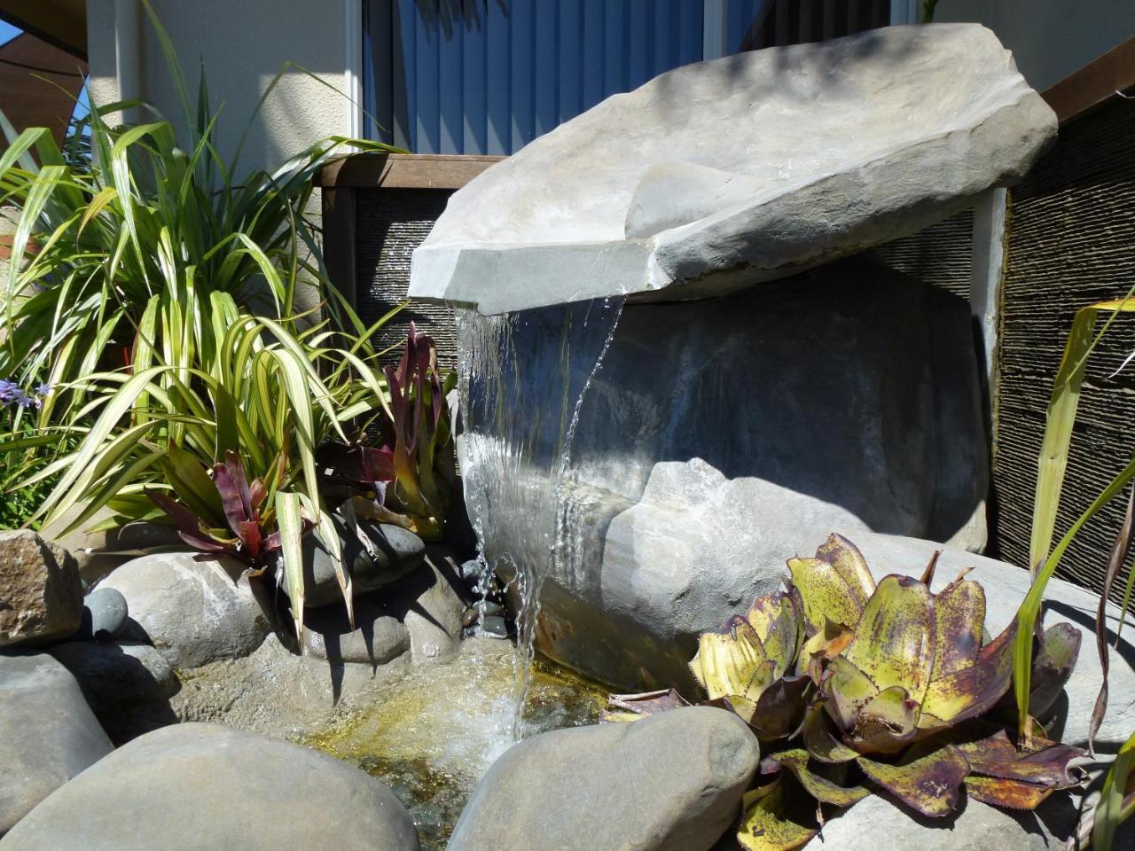 Pacific Coast Motor Lodge Whakatane Esterno foto